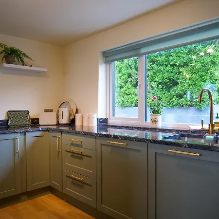 Rose Town - Stunning Views Holiday home