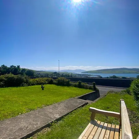 Rose Town - Stunning Views * Dingle